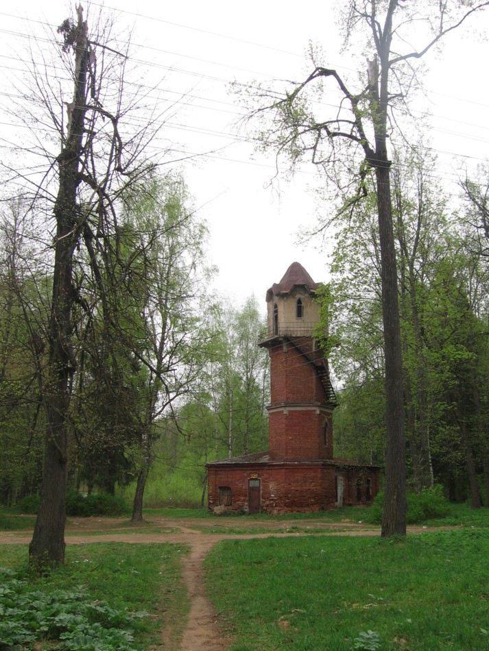 Водонапорная башня имения Гурко